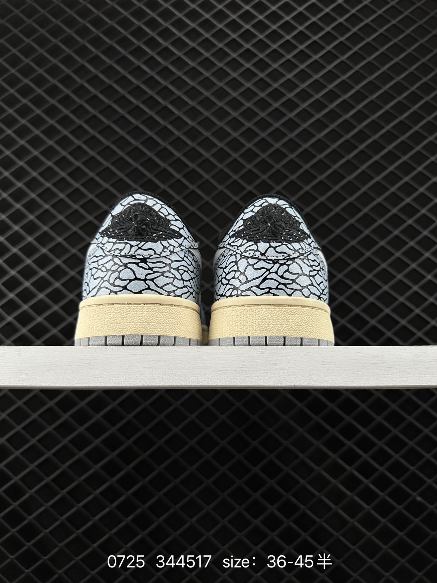 Air Jordan 1 Low AJ1